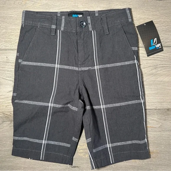 NWT Boy’s Plaid Shorts Trio in Black, Gray, and Tan. Size 8. - Picture 6 of 10